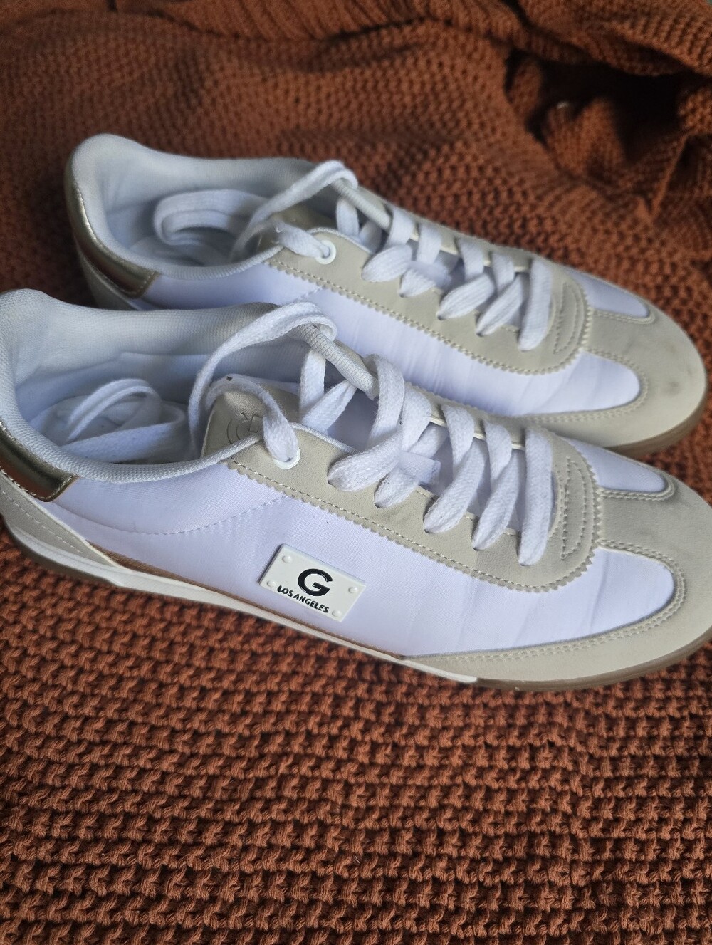 G By GUESS Los Angeles White, Beige and Gold Sneakers